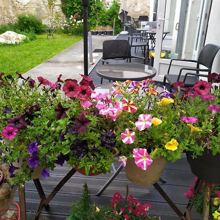 Les Bains Douches Aparthotel Périgueux Εξωτερικό φωτογραφία