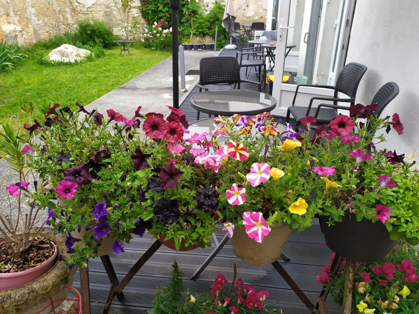 Les Bains Douches Aparthotel Périgueux Εξωτερικό φωτογραφία